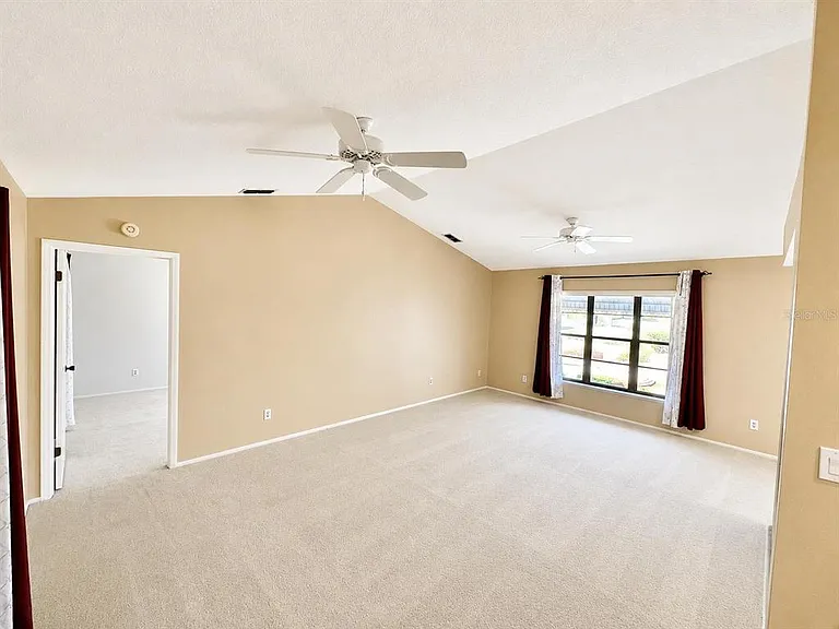 8205 Pagoda Dr — Photo 9