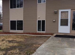 180 1st St, Davenport, ND 58021