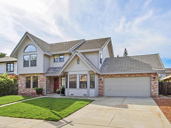 2nd image of 534 Valim Way