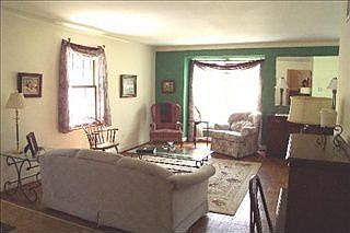 3rd image of 9557 S Millard Ave