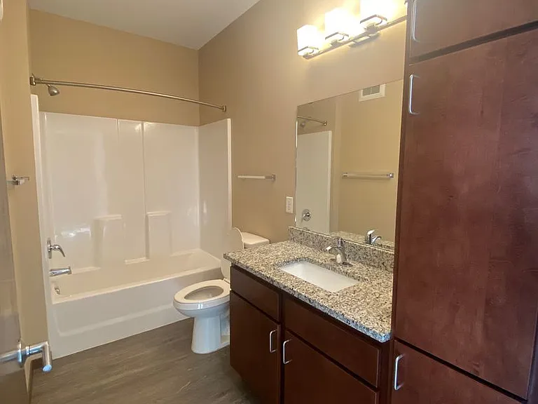 Capital View Apartments — Photo 21