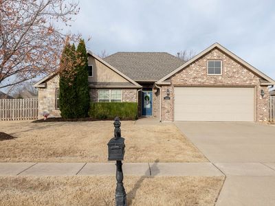 335 N Drewrys Blf, Fayetteville, AR, 72704