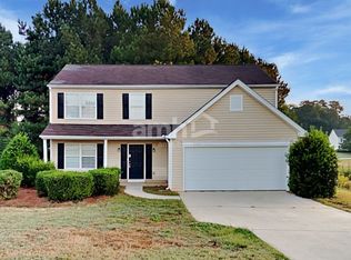 310 Springmoor Ln, Loganville, GA 30052