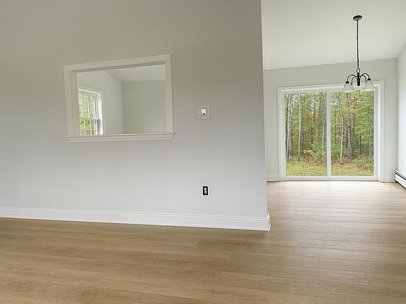 3rd image of 9 Hunters Haven