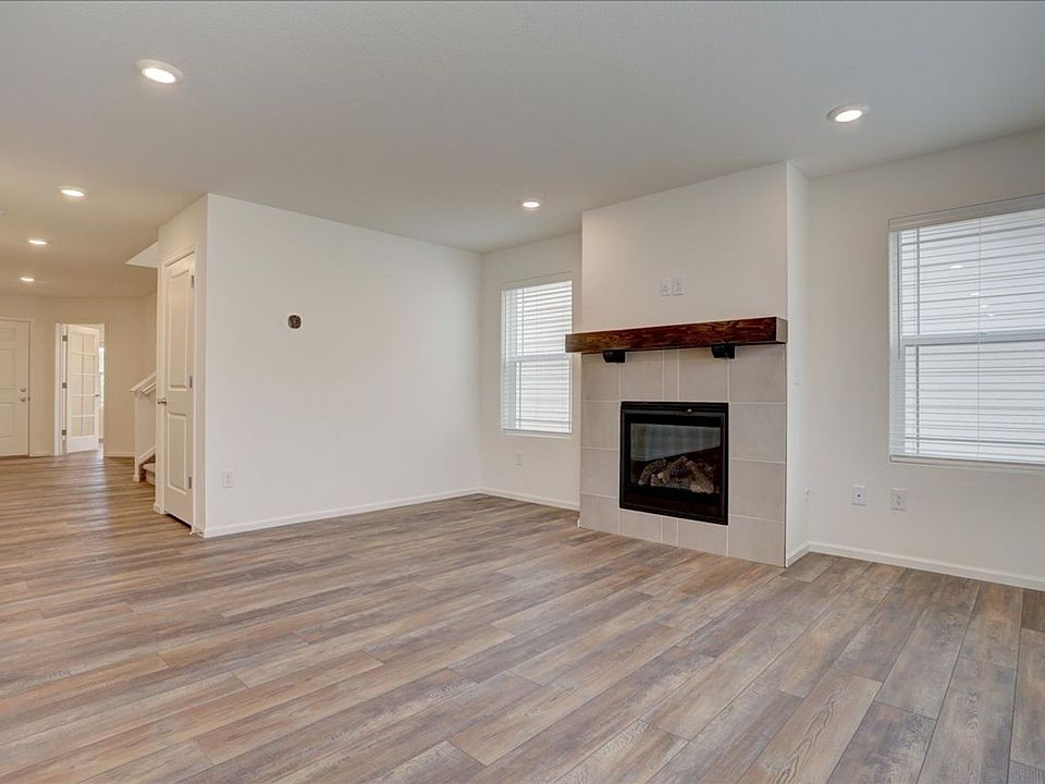 1st image of 6171 N Malaya St