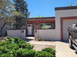9208 Evangeline Ave NE, Albuquerque, NM 87111