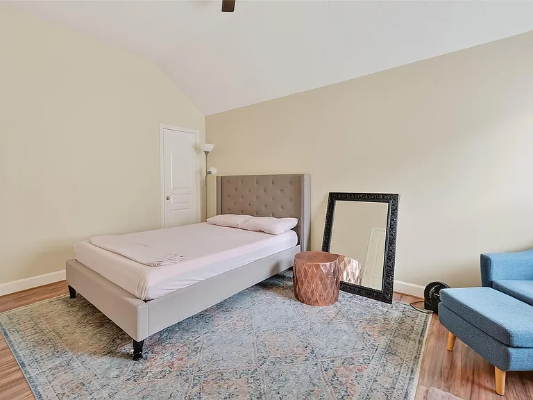 14419 Manorbier Ln — Photo 28