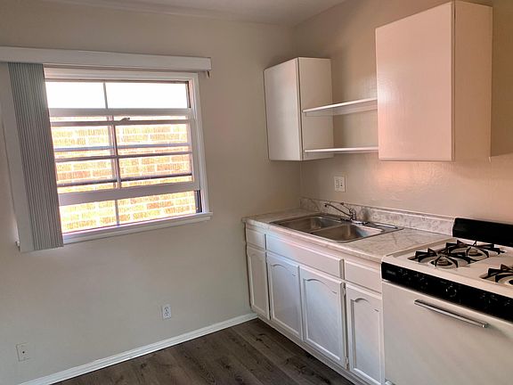 4th image of 11160 Massachusetts Ave #5