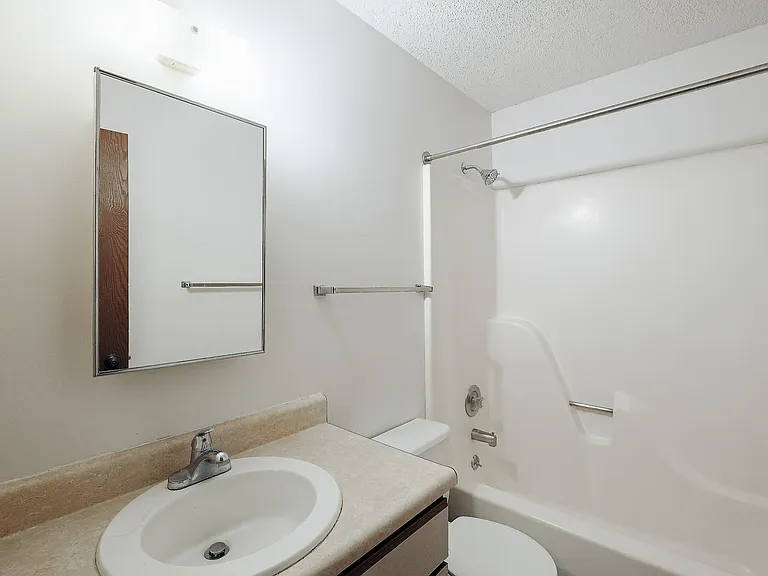 535 North 23rd St — Photo 39