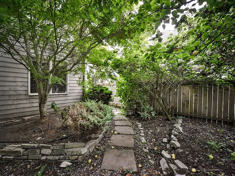 8428 NE 147th Pl — Photo 38