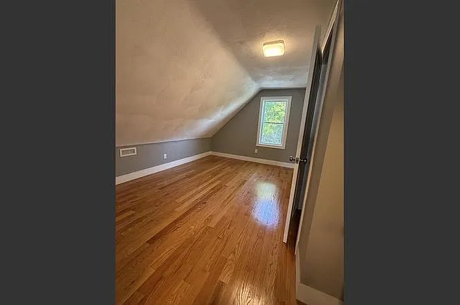 31 Ladd St #31 — Photo 16