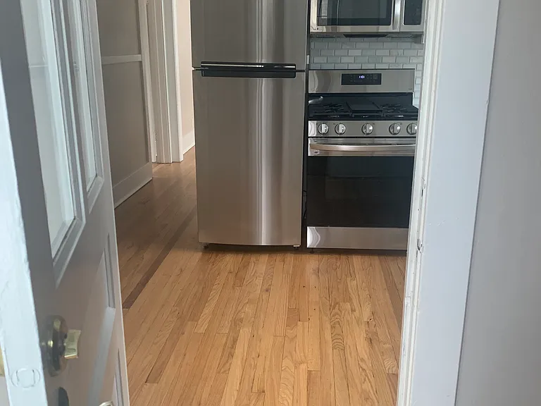 122 Pinewoods Ave #2 — Photo 11