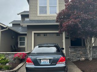 10225 SE Bristol Ln, Happy Valley, OR 97086