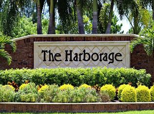5810 Harborage Dr, Fort Myers, FL 33908