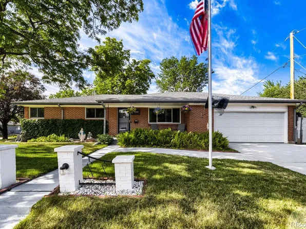 12142 W 60th Place, Arvada, CO 80004
