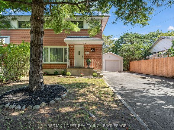 3rd image of 330 Meadowcrest Rd