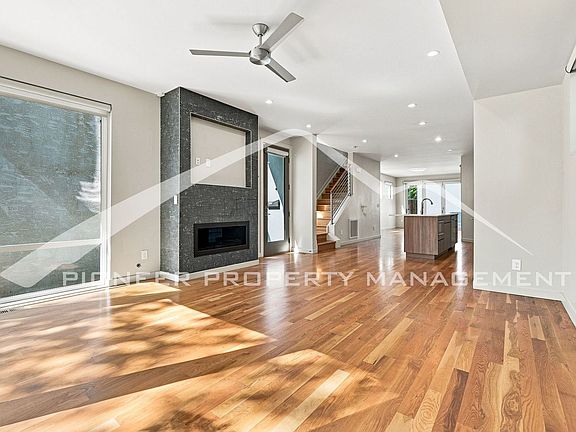 5th image of 3625 Mariposa St