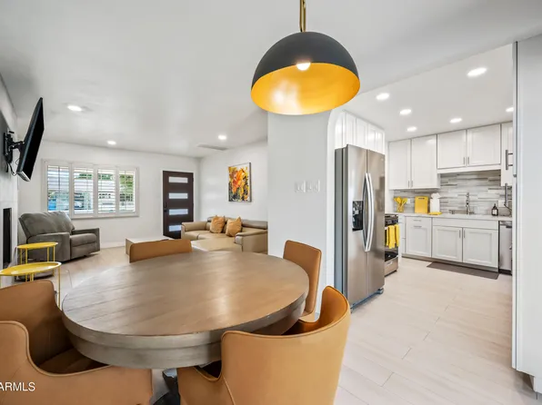 2452 E ELM Street, Phoenix, AZ 85016