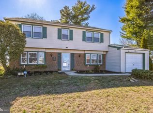 59 Manor Ln, Willingboro, NJ 08046