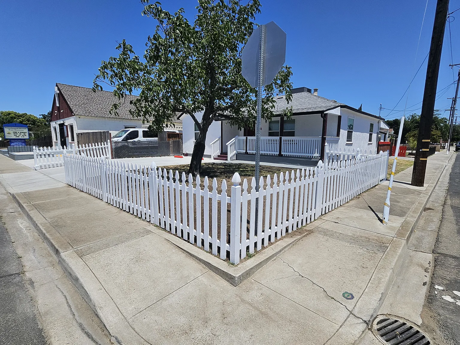 2 bed, 1100 sqft, $2,000 — Photo 2