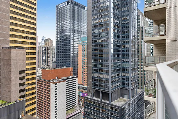 Rented by Compass | media 11