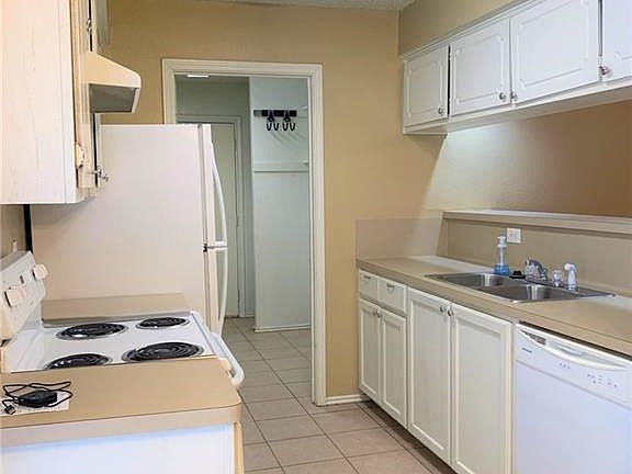 4th image of 707 San Mario Ct APT B