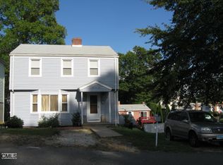 686 Hart St, Bridgeport, CT 06606