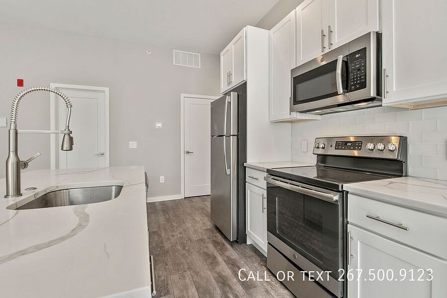 1st image of 1520 N 7th St #3R