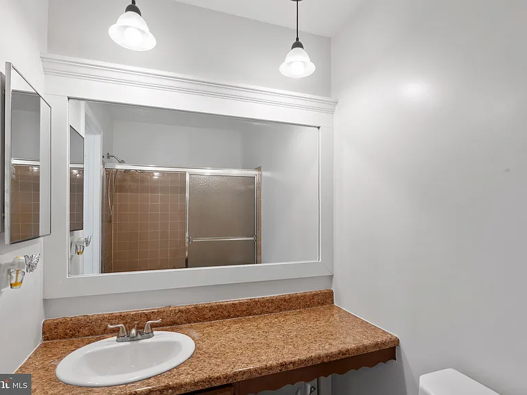 10267 Green Holly Ter — Photo 28