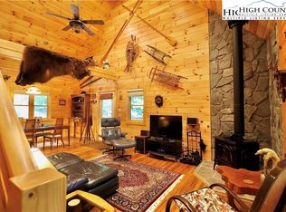 307 Yellow Rock Rd, Banner Elk, NC 28604