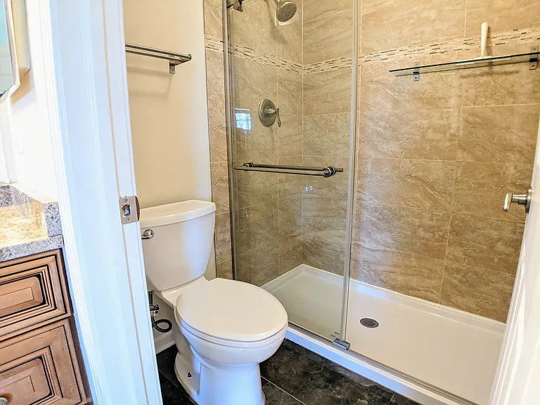 48 King Dr — Photo 13