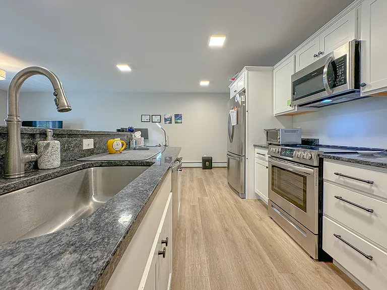 53 Aster Ln #2 — Photo 7