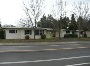 1204 S Holly St, Medford, OR 97501