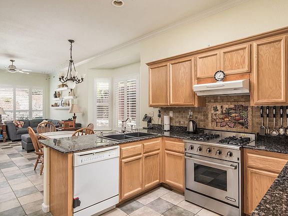 4th image of 4322 Newland Heights Dr