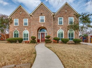 702 E Peninsula Dr, Coppell, TX 75019