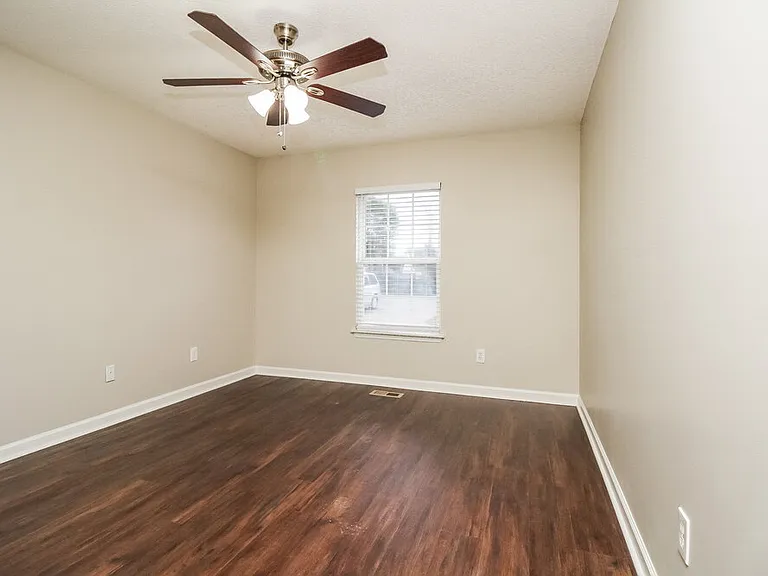 4440 Lavergne Couchville Pike — Photo 9