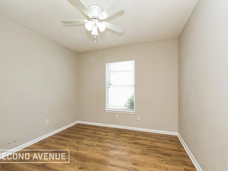 5647 Ellis Trace Dr — Photo 13