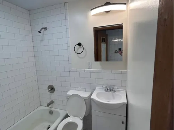 7 Layman St #1, Ravena, NY 12143