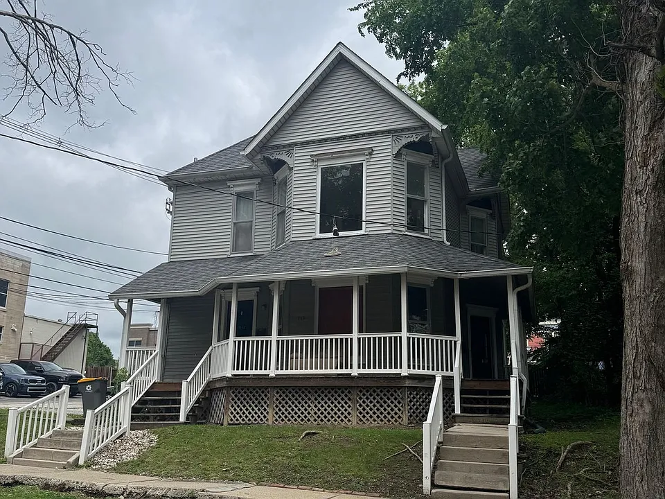 115-115.5 E 8th