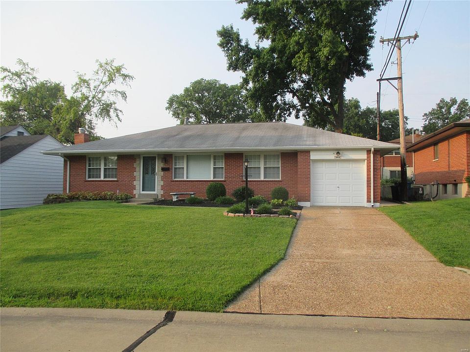 1st image of 6004 Pebble Hill Dr