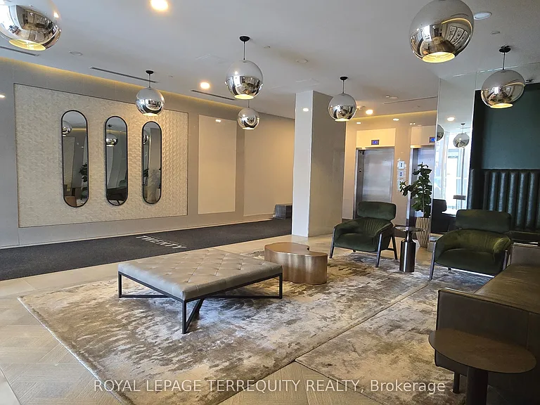 20 Gladstone Ave #502 — Photo 31