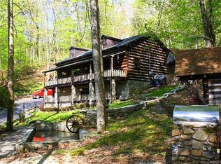 447 Foxden Rd, Mars Hill, NC 28754