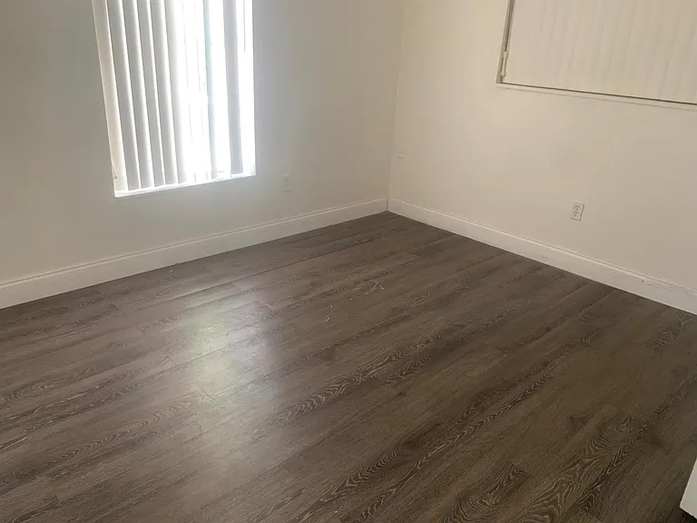 9640 SW 1st Pl — Photo 6