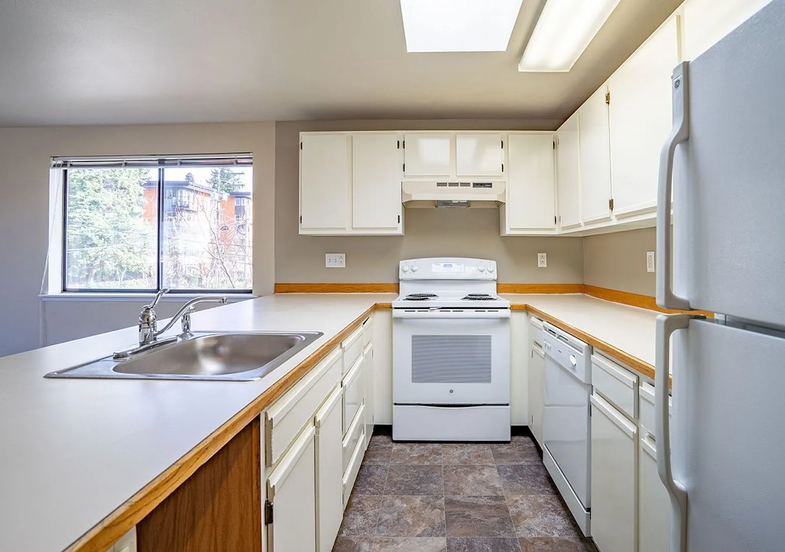 The Gracey Apartments — Photo 3