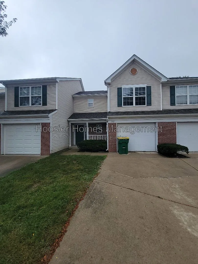 2 bed, 1.5 bath, $1,400 — Photo 1