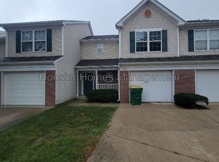1552 Brookfield Cir, Franklin, IN 46131