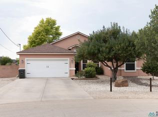 4009 Doc Holliday Ct S, Carlsbad, NM 88220