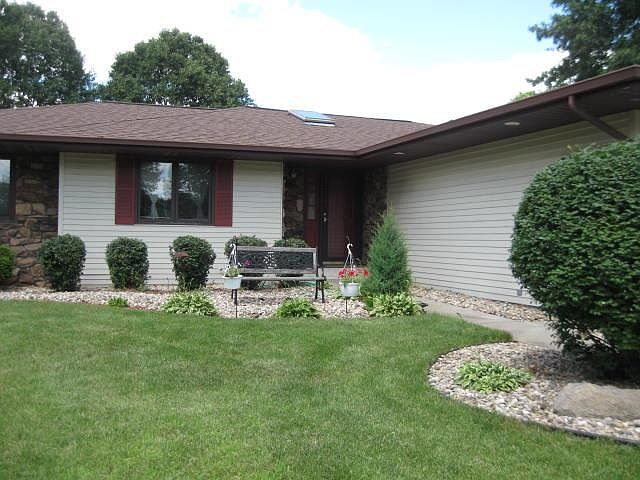 1st image of 23635 Cedar Knoll Cir