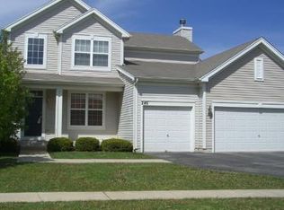 240 Alpine Ct, Gilberts, IL 60136