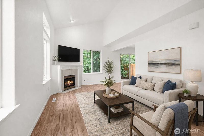 4th image of 22411 SE 244th Street